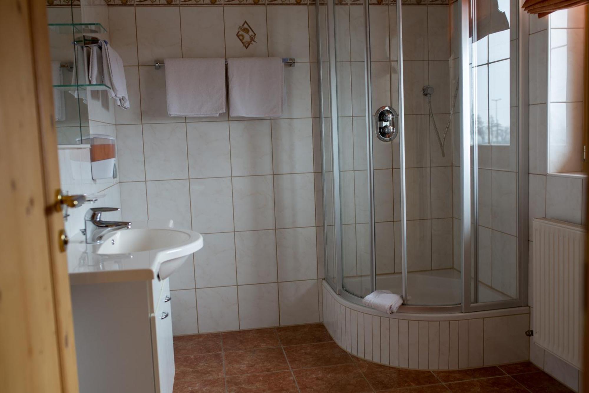 Pension Sonnenheim Schönberg im Stubaital Szoba fotó